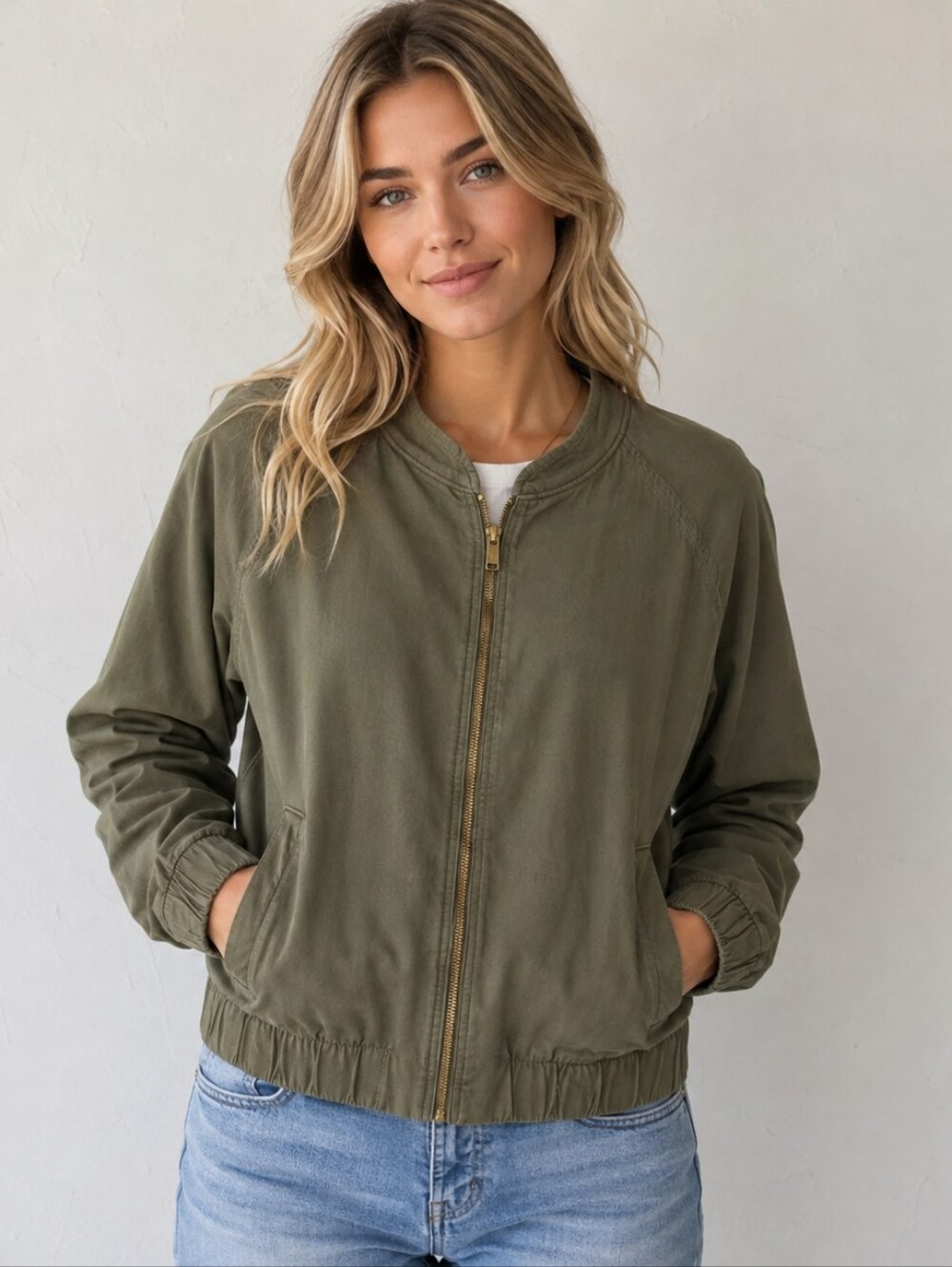 NEW Women's Michael Kors Army Green Bomber Jacket NWT - Size Large